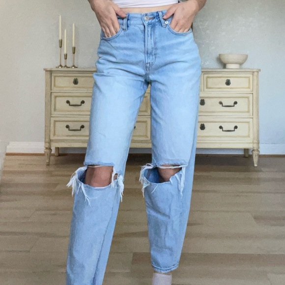American Eagle Outfitters Denim - American Eagle Outfitters Light Blue Ripped Boyfriend Jeans